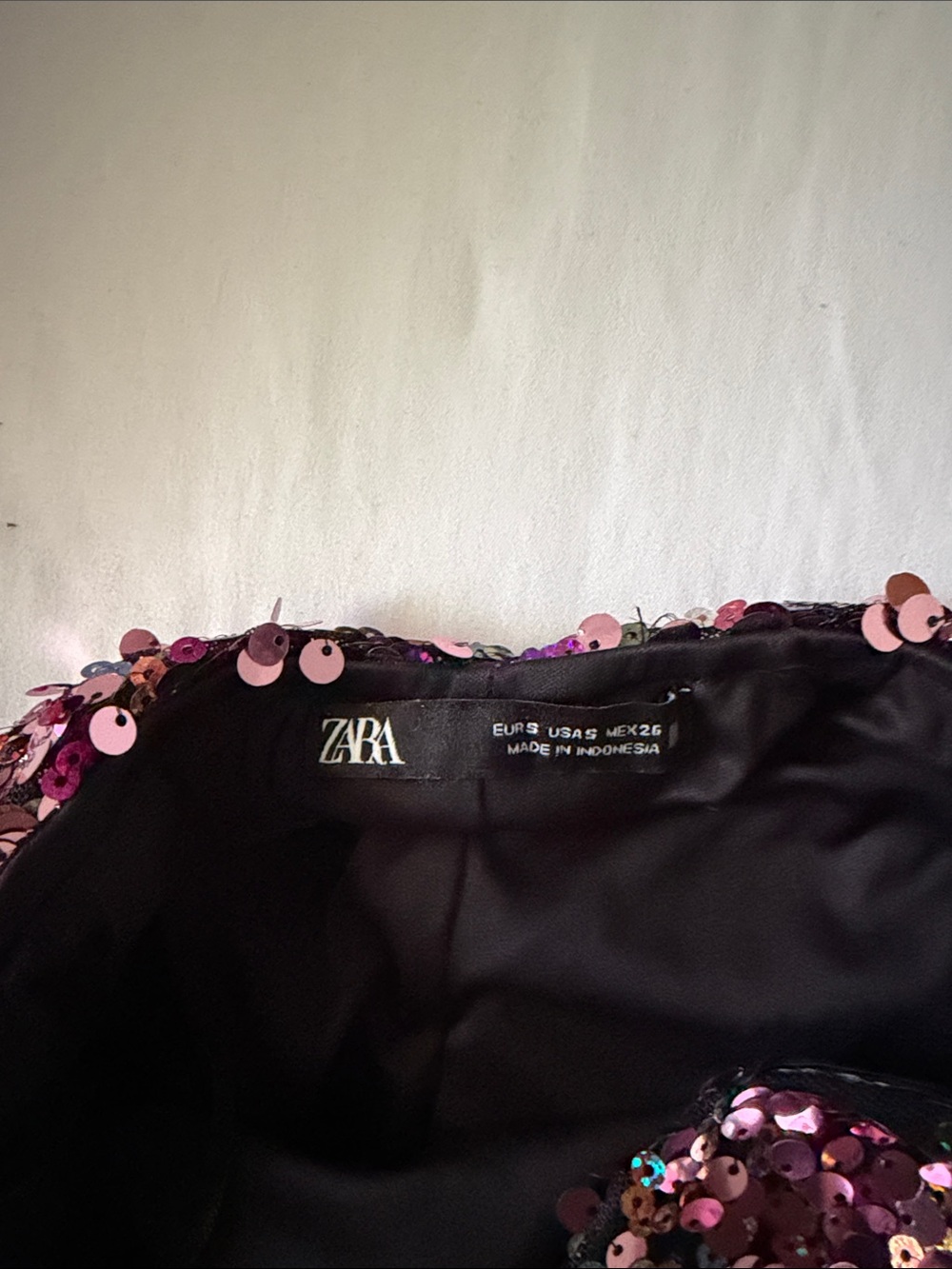 Zara Iridescent Pink Sequin Strapless Bustier - Picture 2 of 2